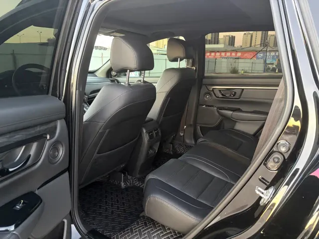 Honda CR-V — Фото автомобиля 10