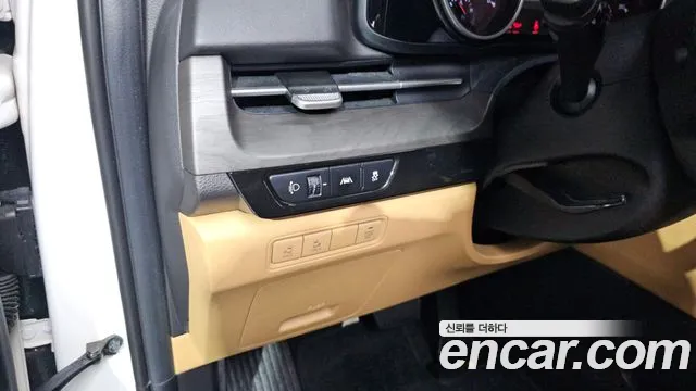 Kia Canival Carnival 4 поколение Дизель 9 мест Prestige — Фото автомобиля 17