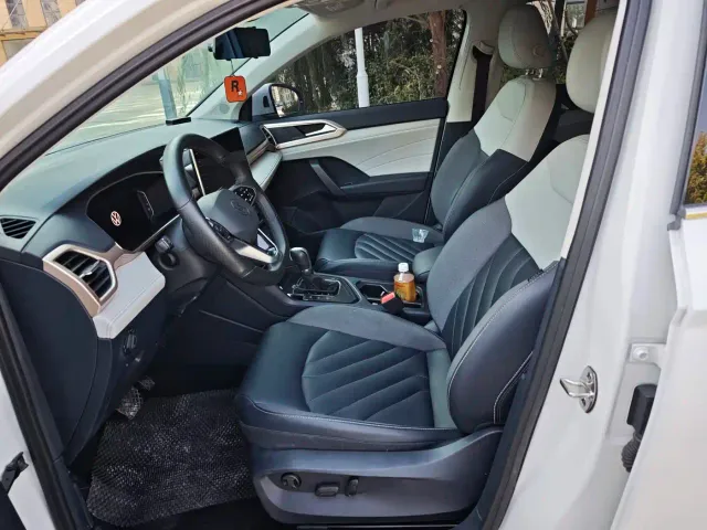 Volkswagen Tharu — Фото автомобиля 9