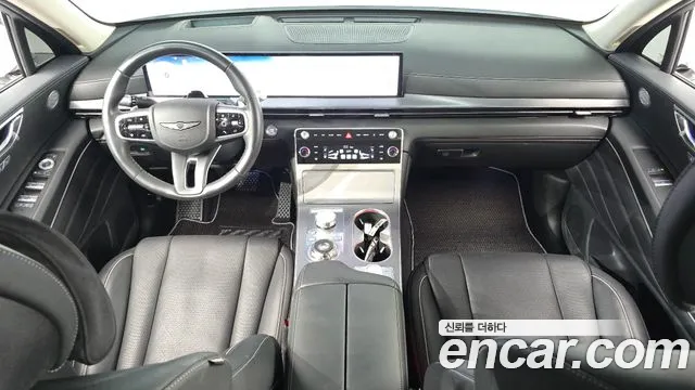 Genesis GV80 — Фото автомобиля 10