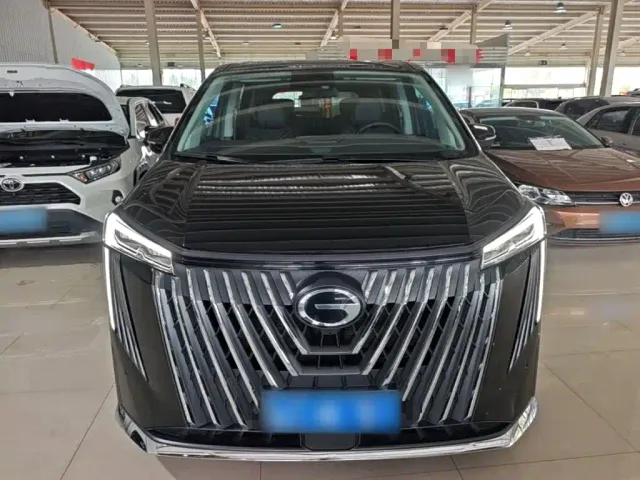 GAC Trumpchi M8 — Фото автомобиля 2