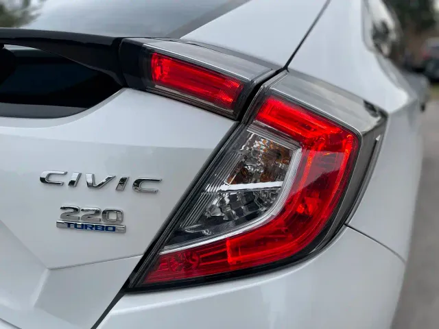 Honda Civic — Фото автомобиля 18