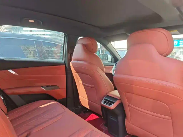 Changan CS75 Plus — Фото автомобиля 9