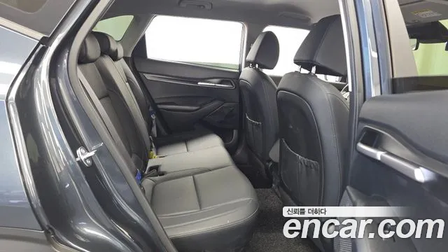 Kia Seltos New — Фото автомобиля 17