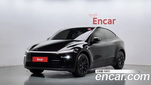 Фотография автомобиля — Tesla Model Y