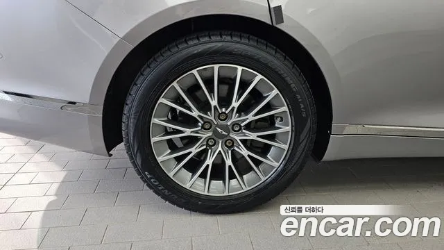 Genesis G80 Бензин 2.5 турбо AWD — Фото автомобиля 5