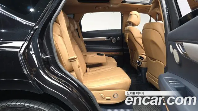 Genesis GV80 2.5T Бензин AWD — Фото автомобиля 8
