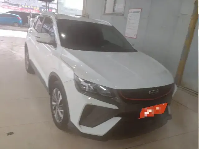 Geely Binyue — Фото автомобиля 3