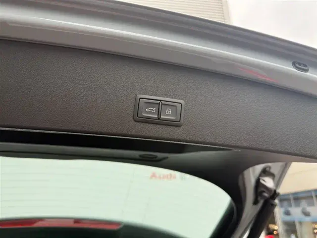 Audi Q2L — Фото автомобиля 13