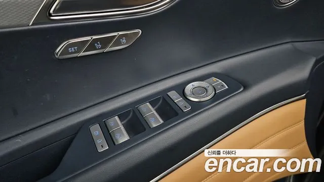 Genesis GV80 — Фото автомобиля 24