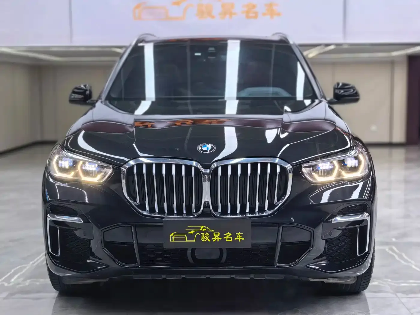 BMW BMW X5 2022 Facelift xDrive 40Li M Sport Package — Фото автомобиля 2
