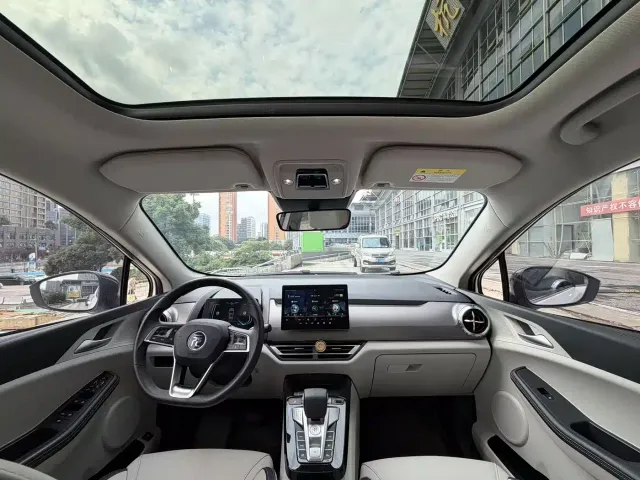 BYD Yuan Pro — Фото автомобиля 13