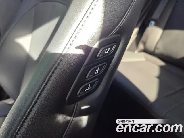 Hyundai Kona SX2 — Фото автомобиля 12