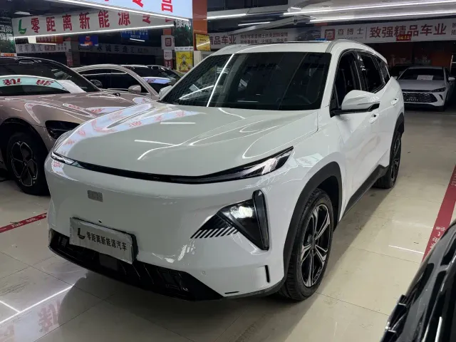 Фотография автомобиля — Geely Galaxy L7