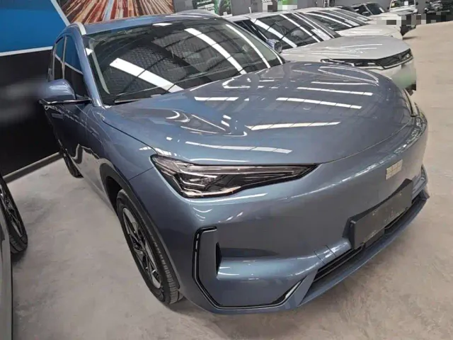 Geely Galaxy E5 — Фото автомобиля 3