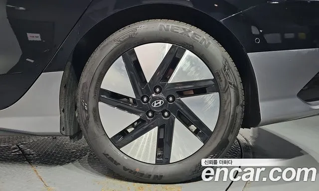 Hyundai Ioniq 6 — Фото автомобиля 6