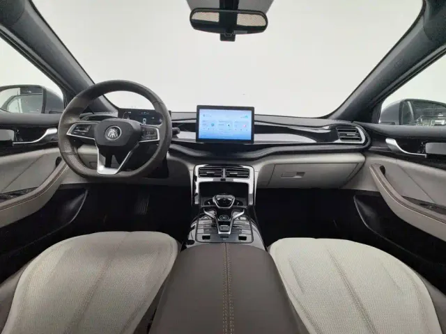 BYD Qin PLUS — Фото автомобиля 5
