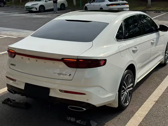 Geely Xingrui — Фото автомобиля 10
