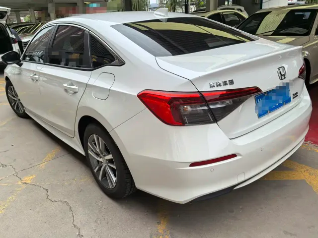 Honda Civic — Фото автомобиля 4