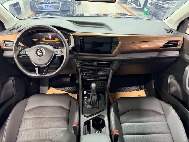 Volkswagen Tharu — Фото автомобиля 6