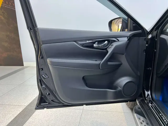 Nissan X-Trail — Фото автомобиля 12