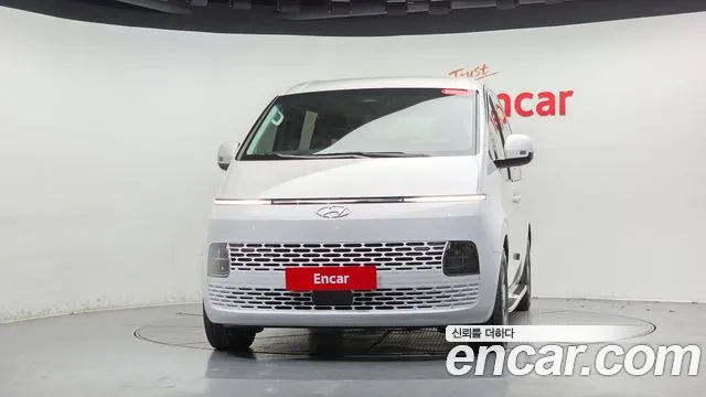 Hyundai Staria — Фото автомобиля 3