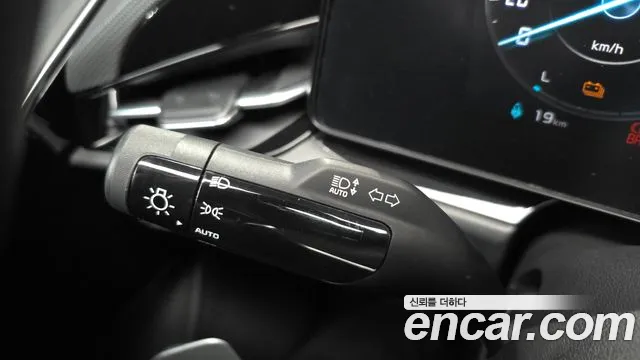 Kia Niro New — Фото автомобиля 29