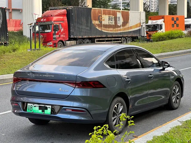 BYD Qin PLUS — Фото автомобиля 5
