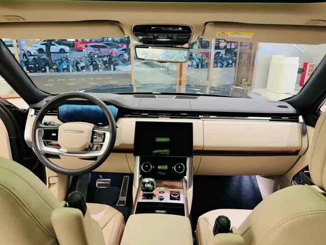 Land Rover Range Rover — Фото автомобиля 9