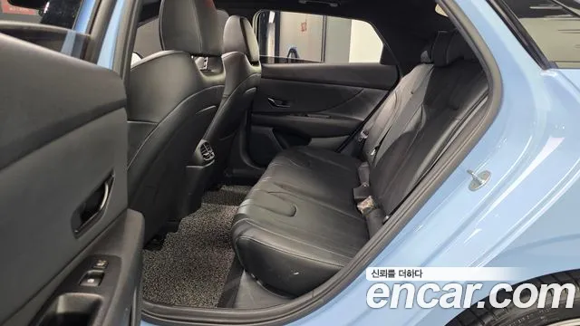 Hyundai Avante CN7 — Фото автомобиля 11