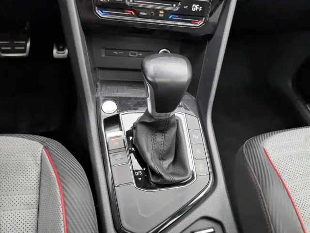 Volkswagen Tiguan L — Фото автомобиля 13