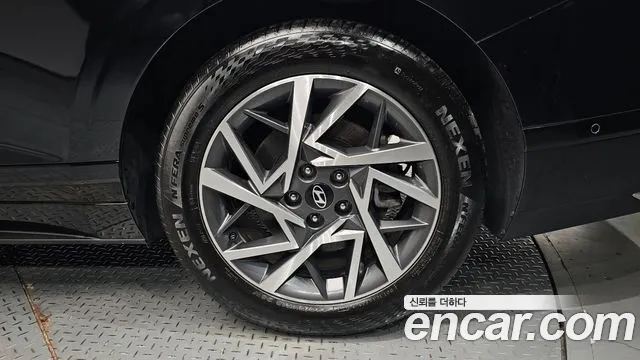 Hyundai Grandeur Grandeur (GN7) — Фото автомобиля 3