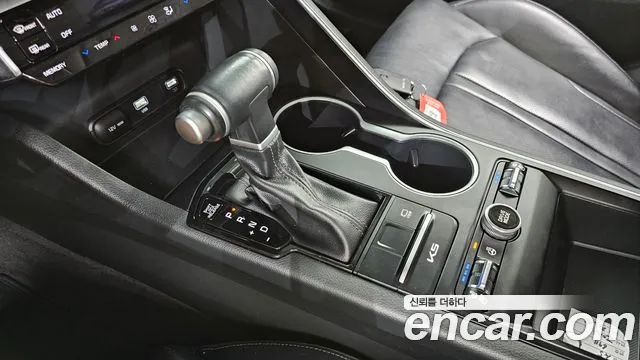 Kia K5 K5 3 поколение 2.0 LPI(Для проката) — Фото автомобиля 9