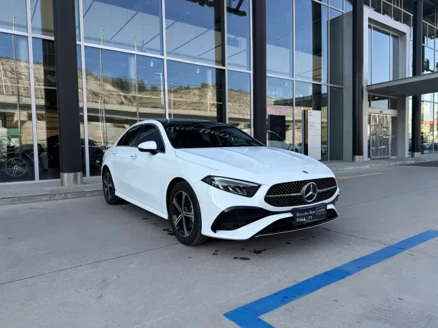 Mercedes-Benz A-Class — Фото автомобиля 3