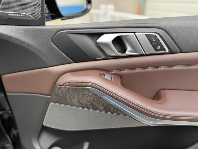 BMW X5 — Фото автомобиля 6