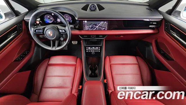 Porsche Macan Electric — Фото автомобиля 10