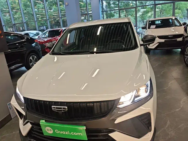 Geely Binyue — Фото автомобиля 2