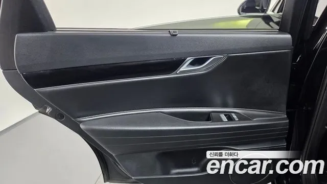 Genesis G80 RG3 — Фото автомобиля 14