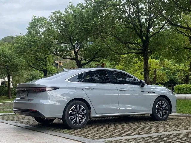 Chery Fulwin A8L — Фото автомобиля 20