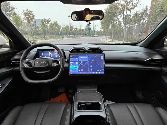 Dongfeng Fengshen L7 — Фото автомобиля 10