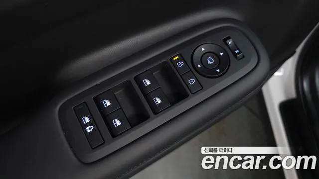 Hyundai Santafe Santa Fe (MX5) Бензин 2.5T 4WD — Фото автомобиля 28