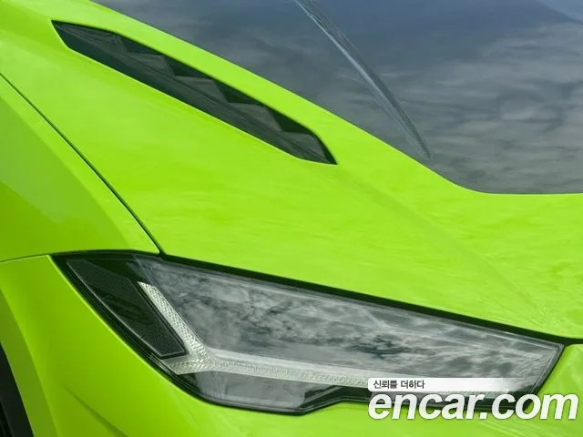 Lamborghini Urus — Фото автомобиля 19