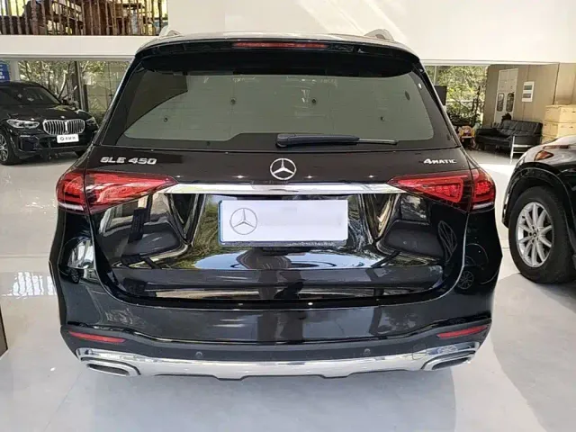 Mercedes-Benz GLE-Class — Фото автомобиля 5