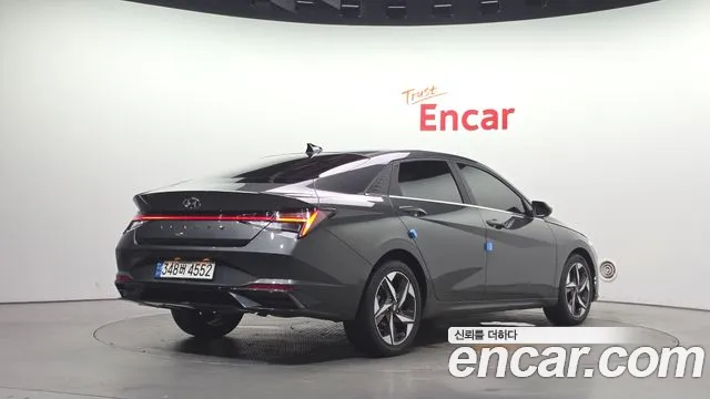 Hyundai AVANTE Avante (CN7) — Фото автомобиля 2