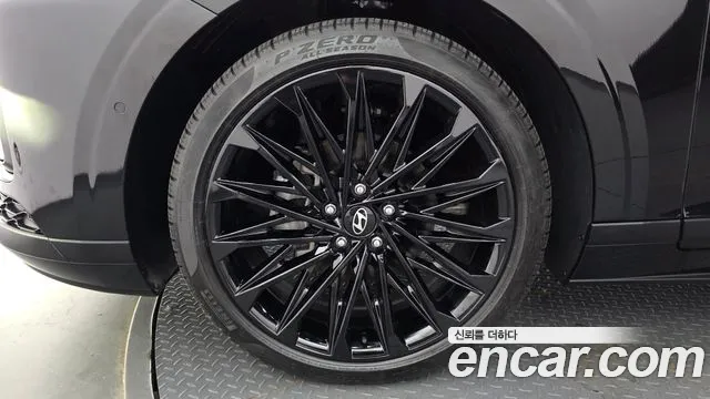 Hyundai Grandeur GN7 — Фото автомобиля 5