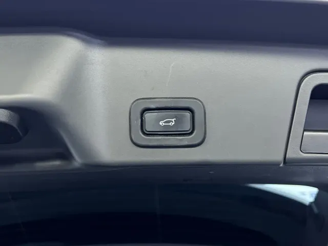 Land Rover Range Rover Evoque — Фото автомобиля 24
