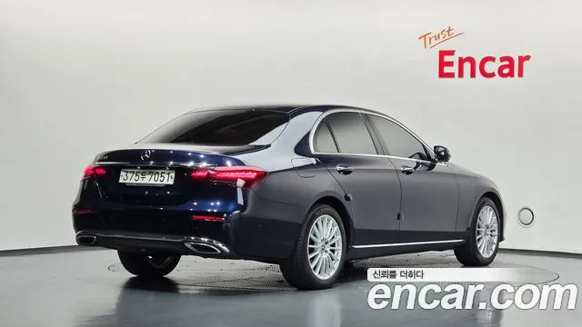 Mercedes-Benz E-Class W213 — Фото автомобиля 2
