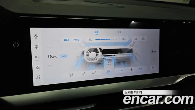 Renault-KoreaSamsung Grand Koleos Grand Koleos — Фото автомобиля 21