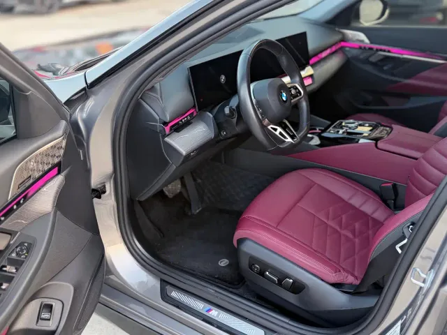 BMW 5 Series — Фото автомобиля 7