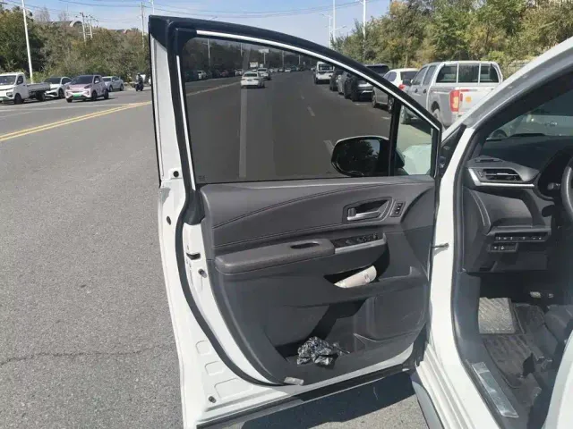 Toyota Granvia — Фото автомобиля 7